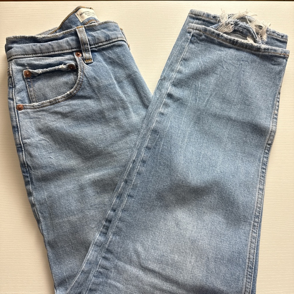 Abercrombie & Fitch “The Ankle Straight” jeans - ultra high rise